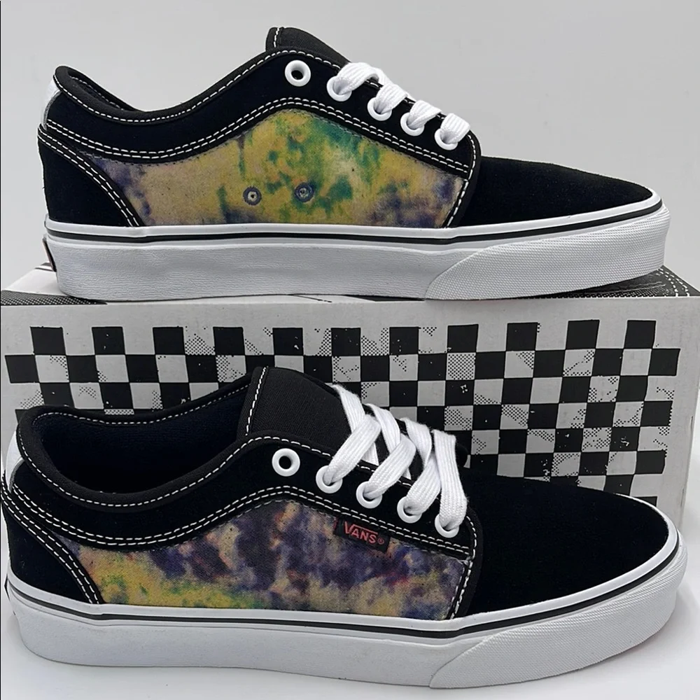 Vans Men’s Black and Tie-Dye Sneakers Skate Chukka L
Terry Black
VN0A4BX4BML - Picture 2 of 16